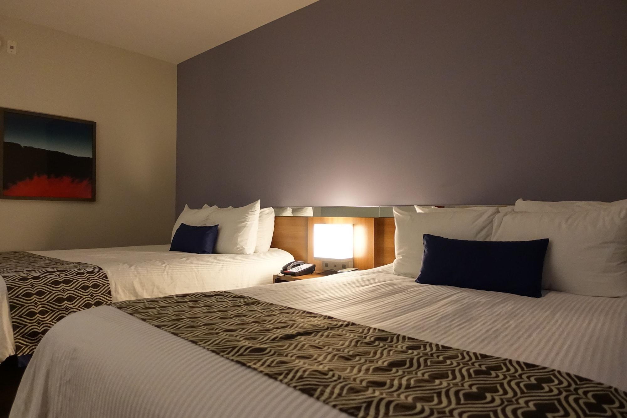 Microtel Inn & Suites Су-Сент-Мари Экстерьер фото