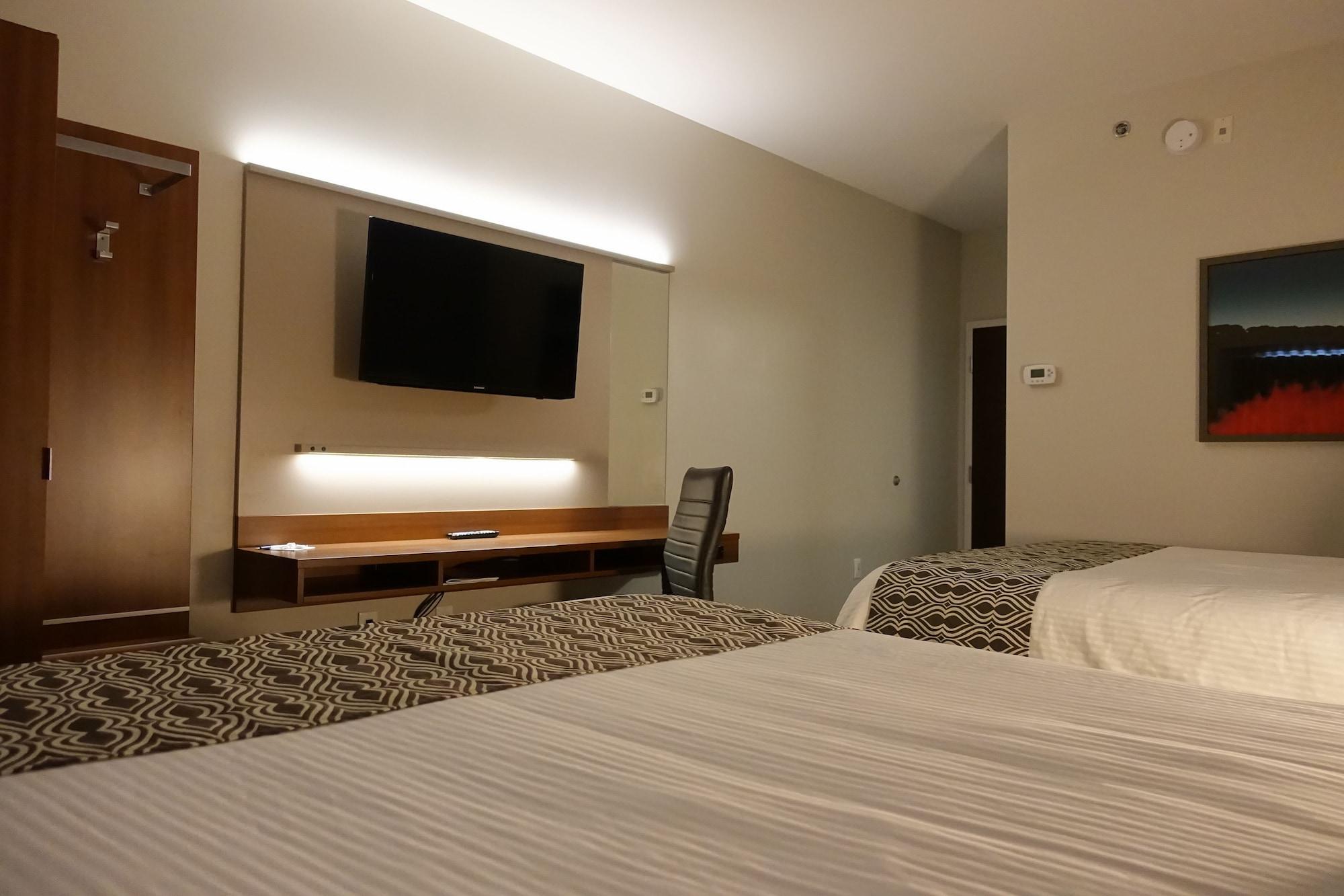 Microtel Inn & Suites Су-Сент-Мари Экстерьер фото