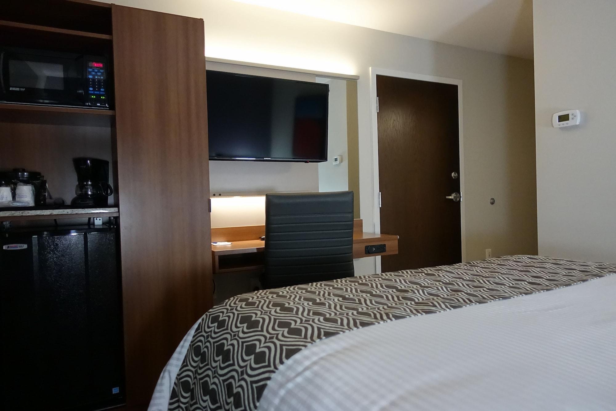 Microtel Inn & Suites Су-Сент-Мари Экстерьер фото