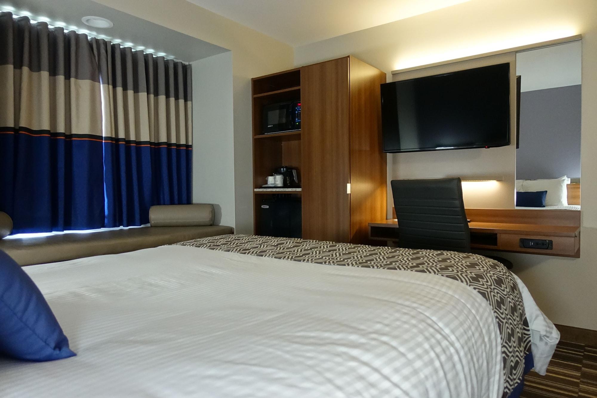 Microtel Inn & Suites Су-Сент-Мари Экстерьер фото