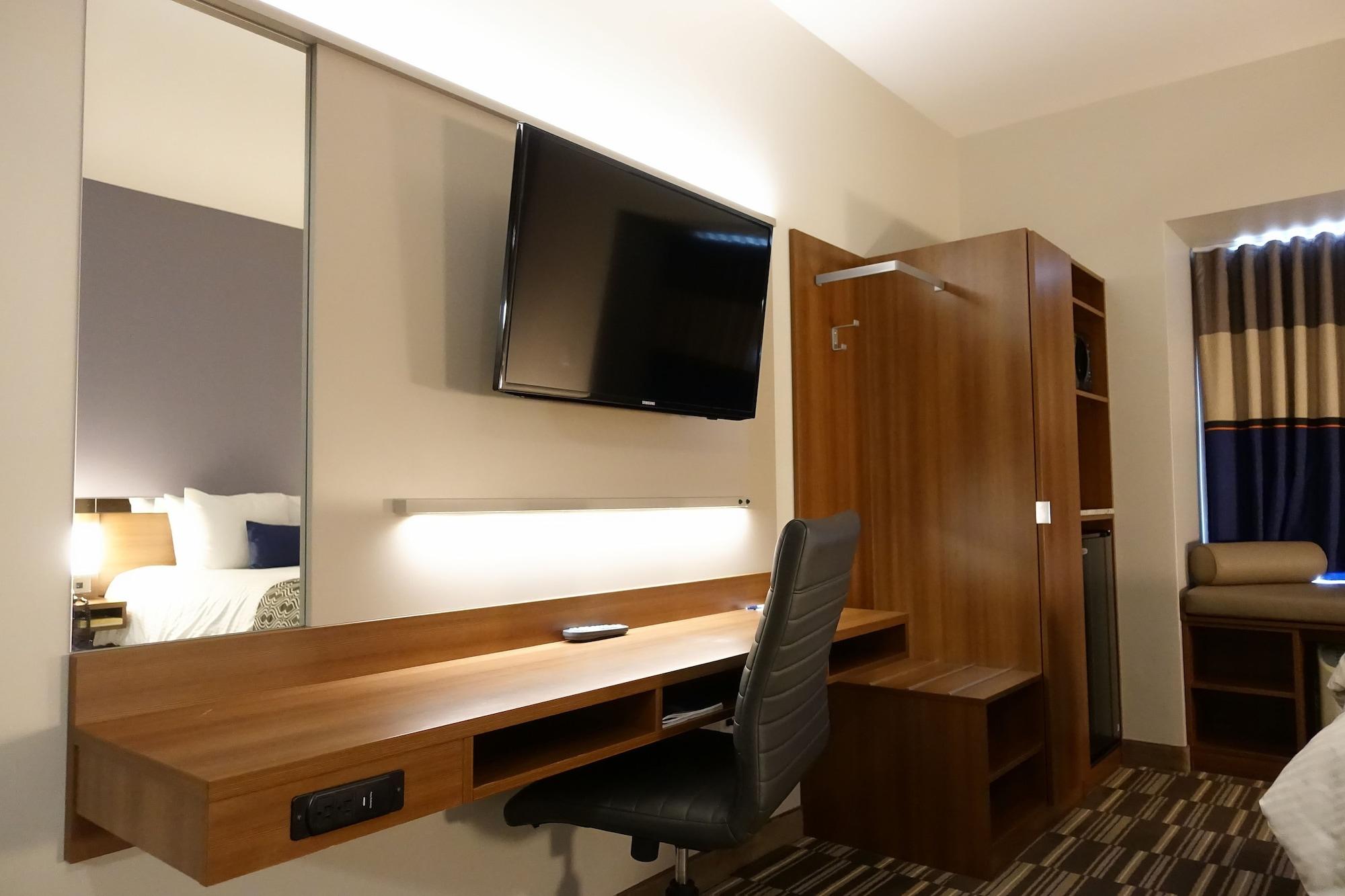 Microtel Inn & Suites Су-Сент-Мари Экстерьер фото