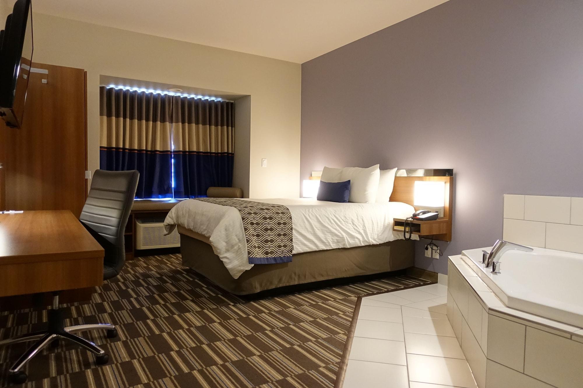 Microtel Inn & Suites Су-Сент-Мари Экстерьер фото