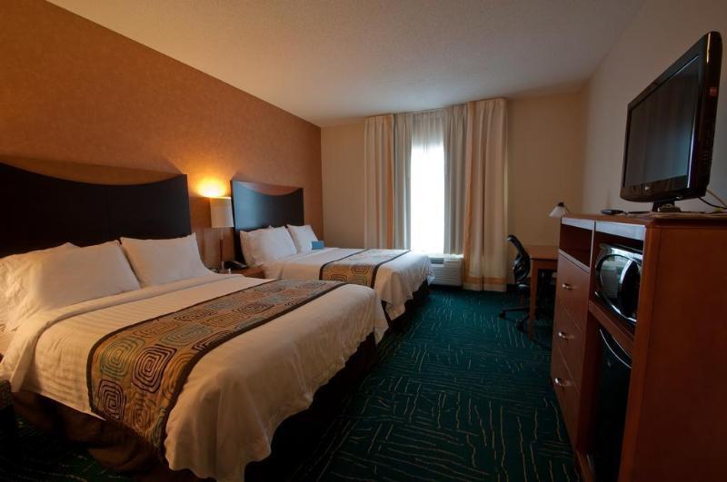 Microtel Inn & Suites Су-Сент-Мари Экстерьер фото