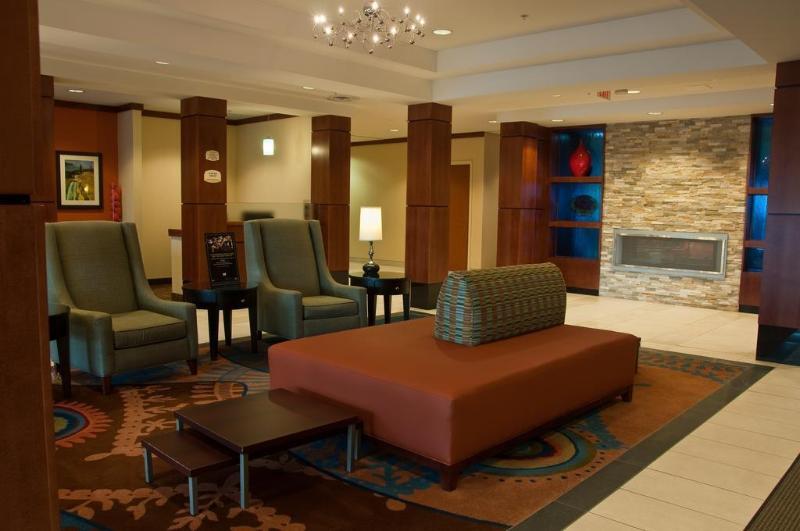 Microtel Inn & Suites Су-Сент-Мари Экстерьер фото